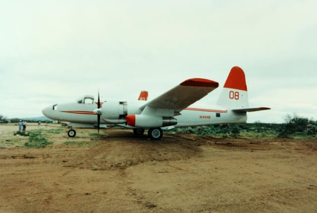 N14448 - Twin-engine aircraft