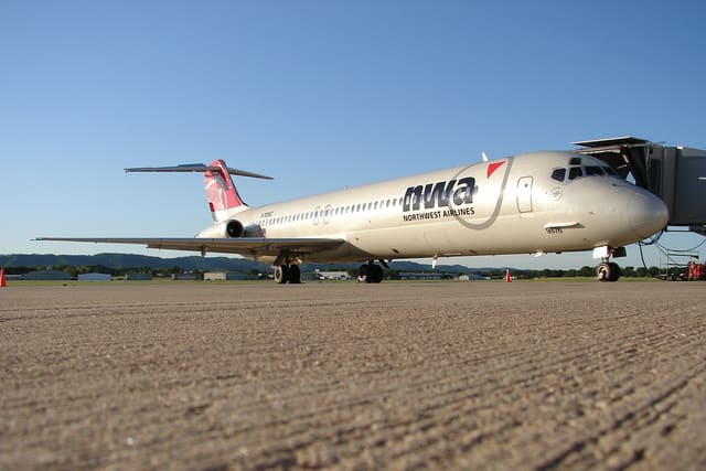 N785NC - Douglas