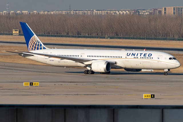 N27964 - Boeing