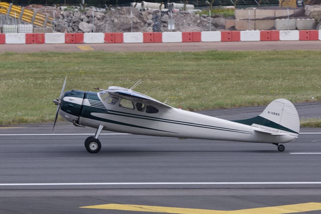 N1064D - Cessna