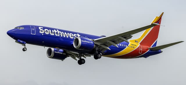 N8909L - Boeing