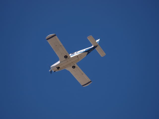 N38749 — Piper