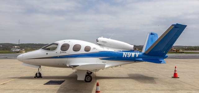 N9WV - Cirrus
