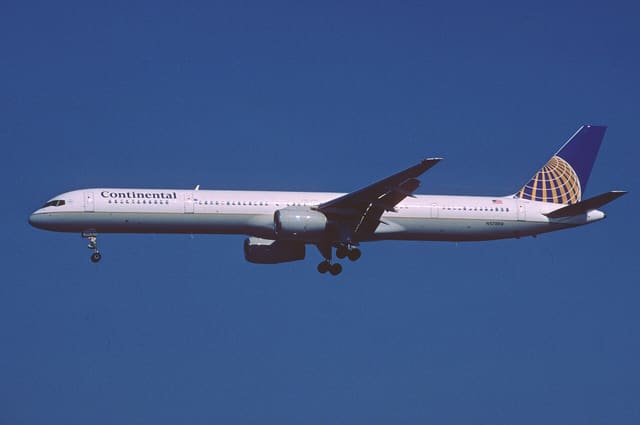 N57869 - Boeing