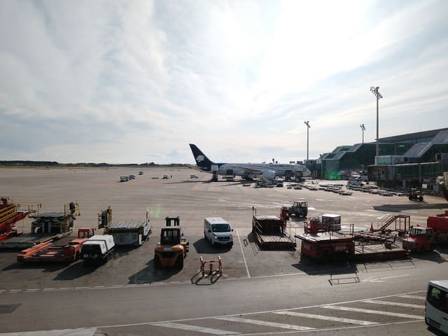 N964AM - Aircraft