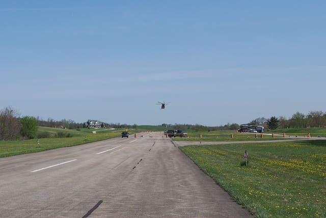 N373LF - Helicopter