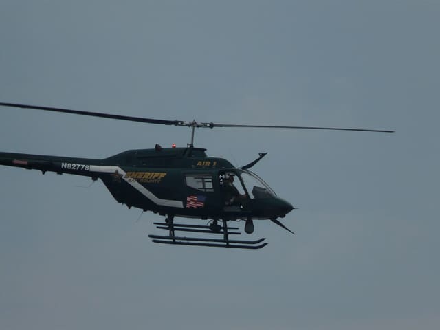 N82778 - Helicopter