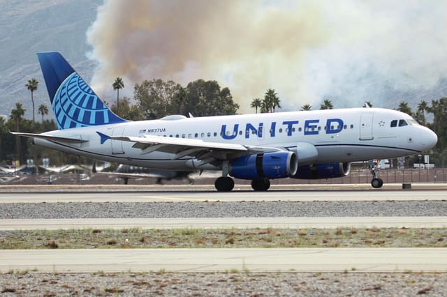 N837UA - Airbus