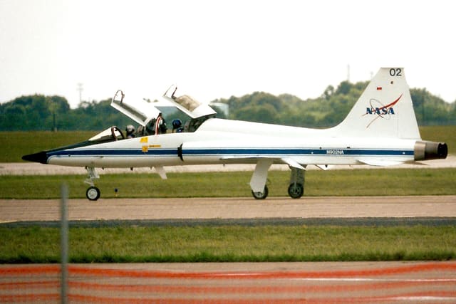 N902NA - Aircraft
