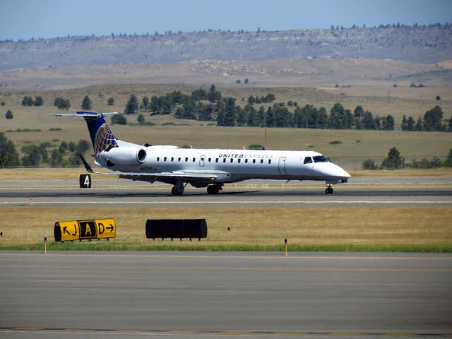 N11199 - Aircraft