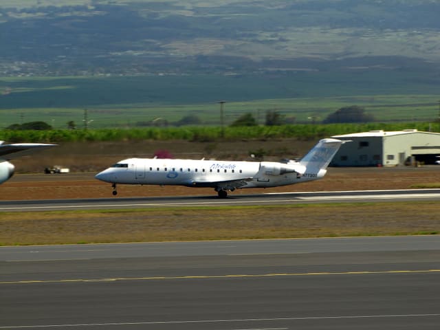 N77302 - Aircraft