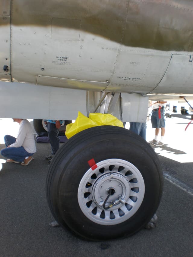  - Aircraft