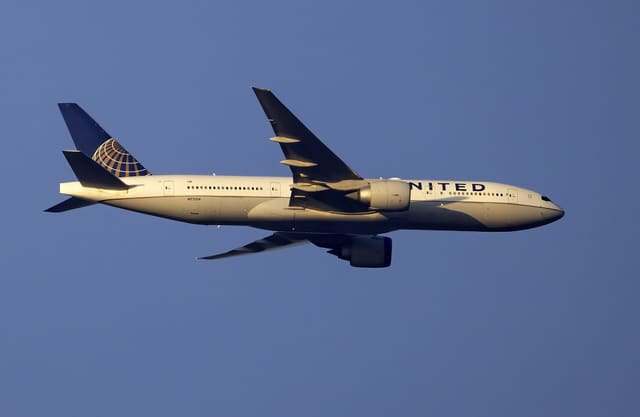 N77014 - Boeing