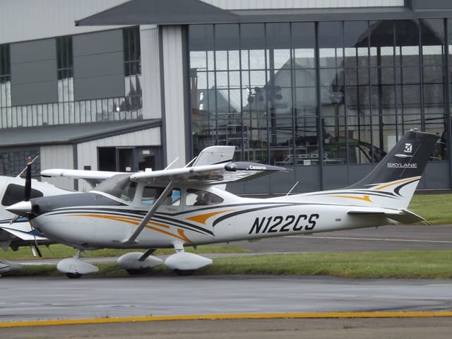 N122CS - Cessna