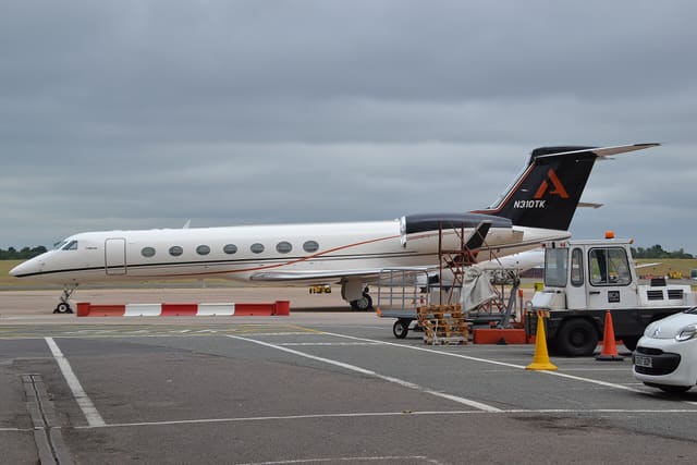 N310TK - Business jet