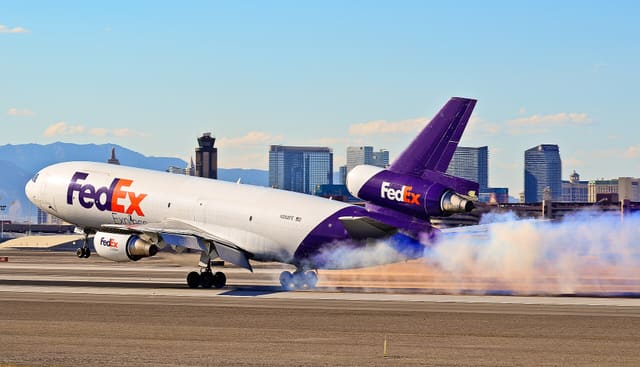 N392FE - Douglas