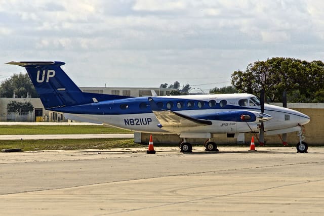 N821UP - Beechcraft