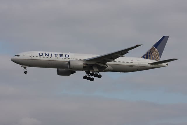 N780UA - Aircraft