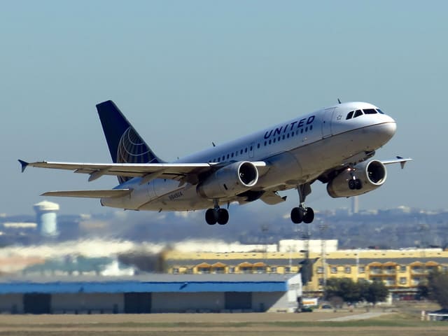 N845UA - Airbus