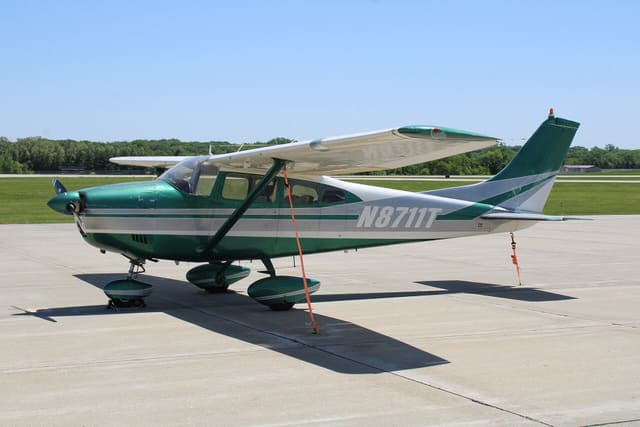 N8711T - Single-engine aircraft