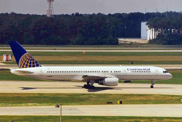 N13138 - Aircraft