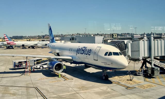 N665JB - Airbus