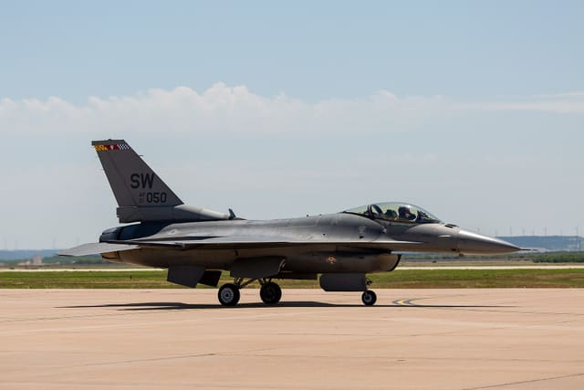  - Single-engine aircraft
