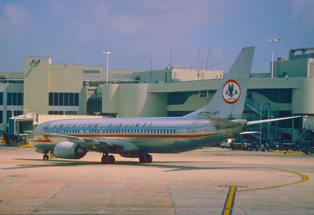 N951AA - Boeing
