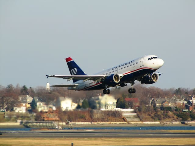 N768US - Airbus