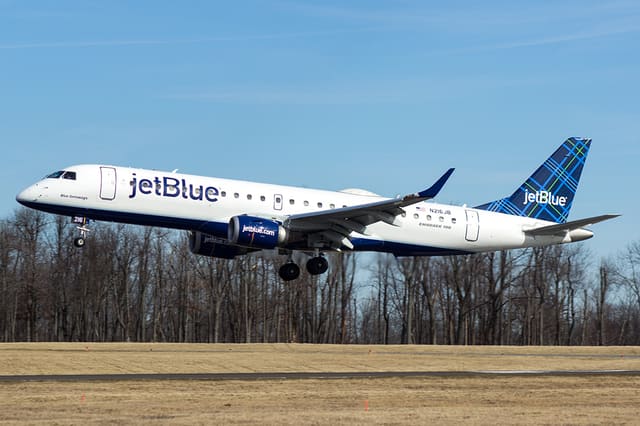 N216JB - Embraer