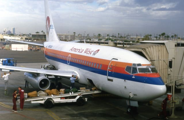 N9002U - Twin-engine aircraft