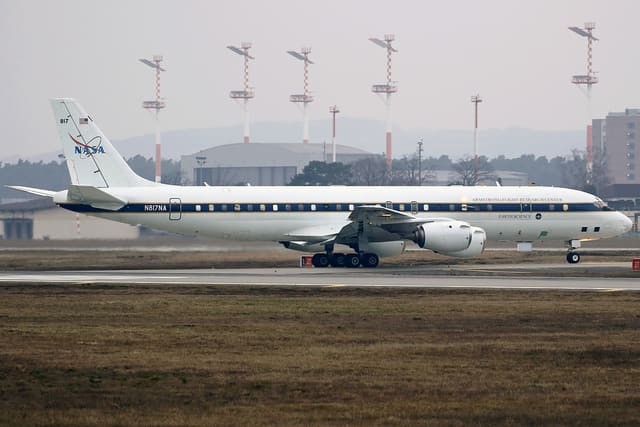 N817NA - Business jet