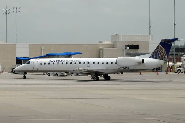 N13929 - Embraer