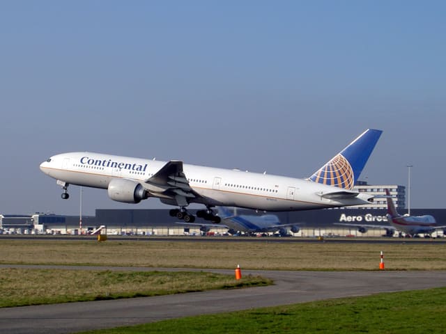 N78013 - Boeing