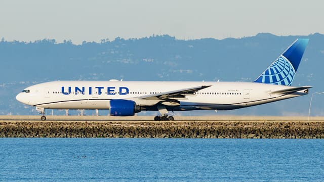 N771UA - Boeing