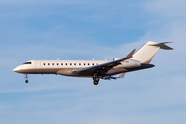 N807DC - Bombardier