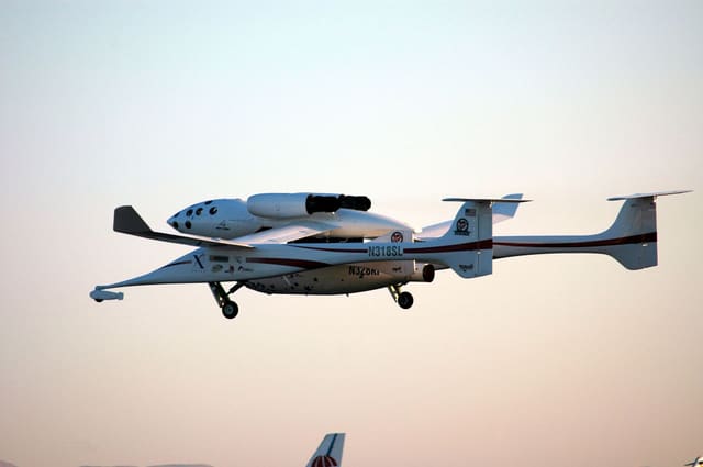 N318SL — Aircraft