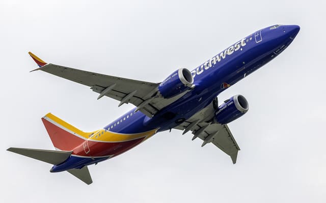 N8770Q - Boeing