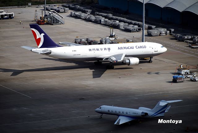 N988LS - Airbus