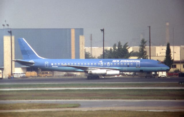 N810BN - Twin-engine aircraft