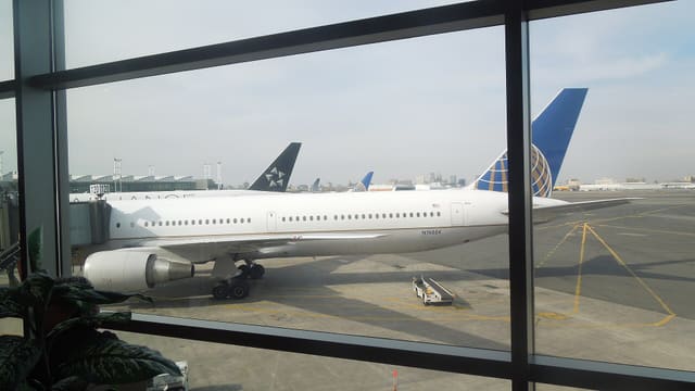 N76054 - Boeing
