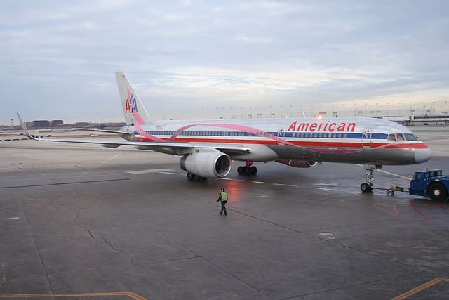 N664AA - Boeing