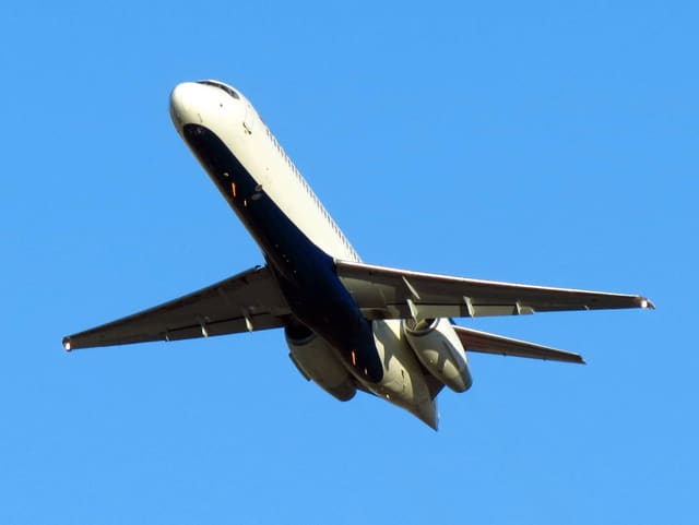 N717JL - Business jet