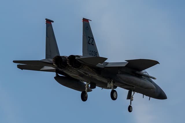  - Twin-engine aircraft