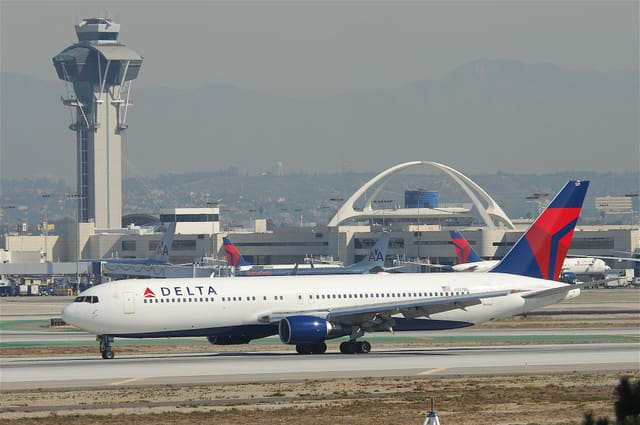 N127DL - Boeing