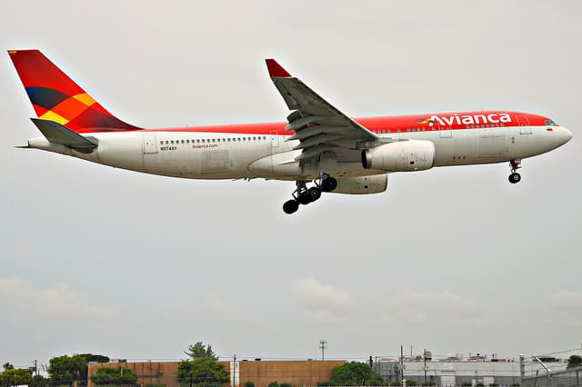 N974AV - Airbus