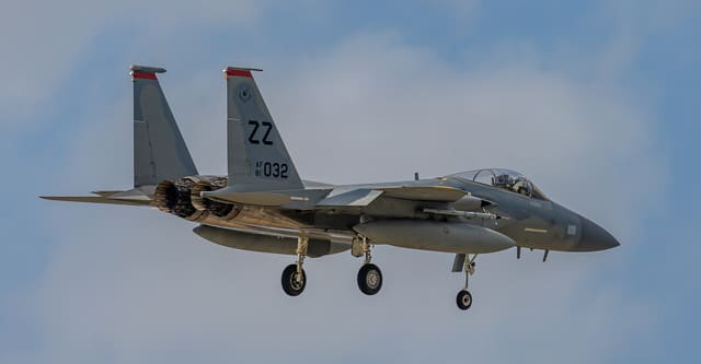  - Twin-engine aircraft
