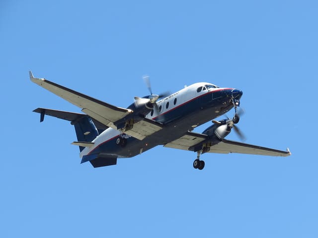 N240GL - Beech