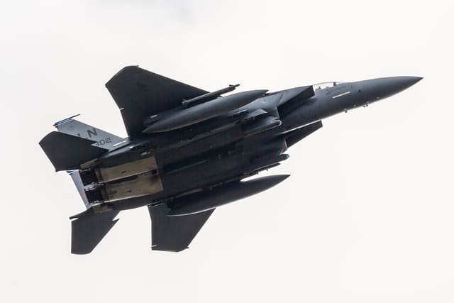  - Twin-engine aircraft