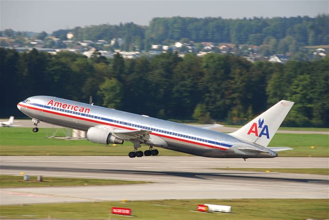 N388AA - Boeing